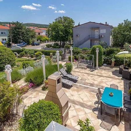 In 33199 Villa Jadranovo